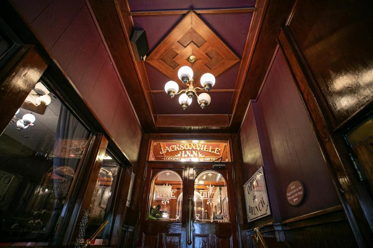 Historic Jacksonville Inn ภายนอก รูปภาพ