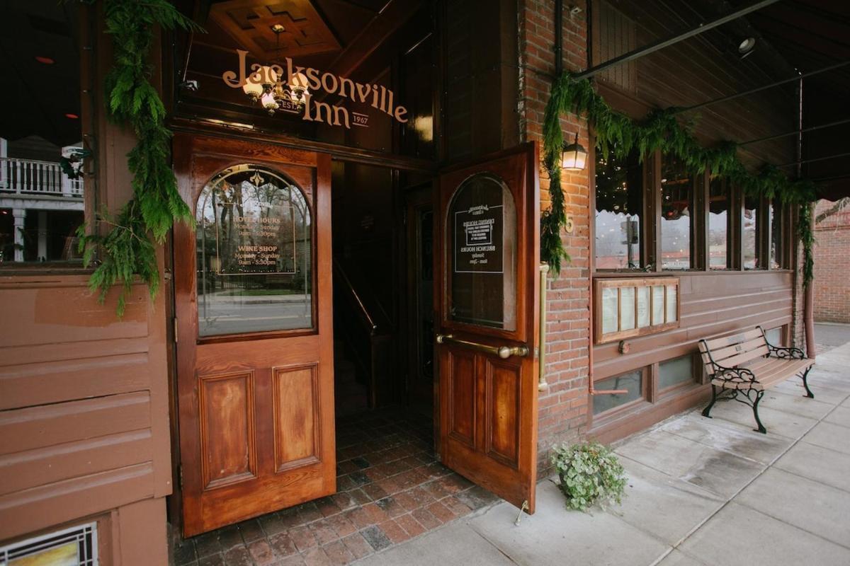 Historic Jacksonville Inn ภายนอก รูปภาพ