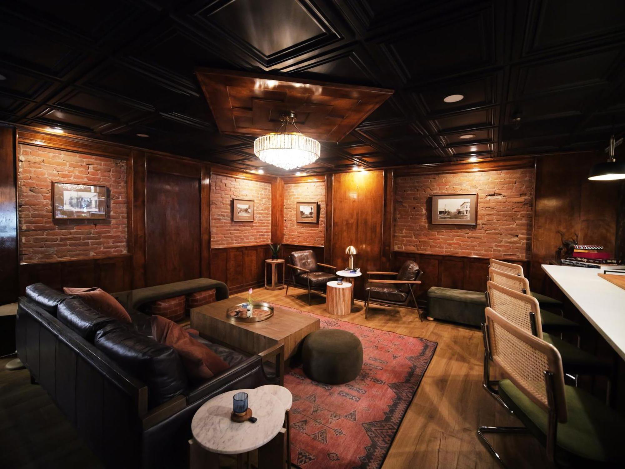 Historic Jacksonville Inn ภายนอก รูปภาพ